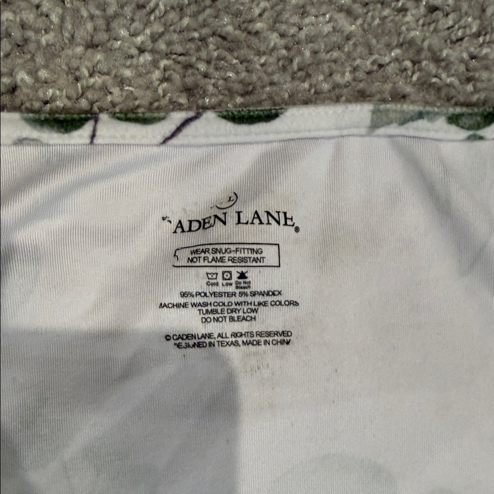 Caden Lane Bamboo Robes - Picture 3 of 3